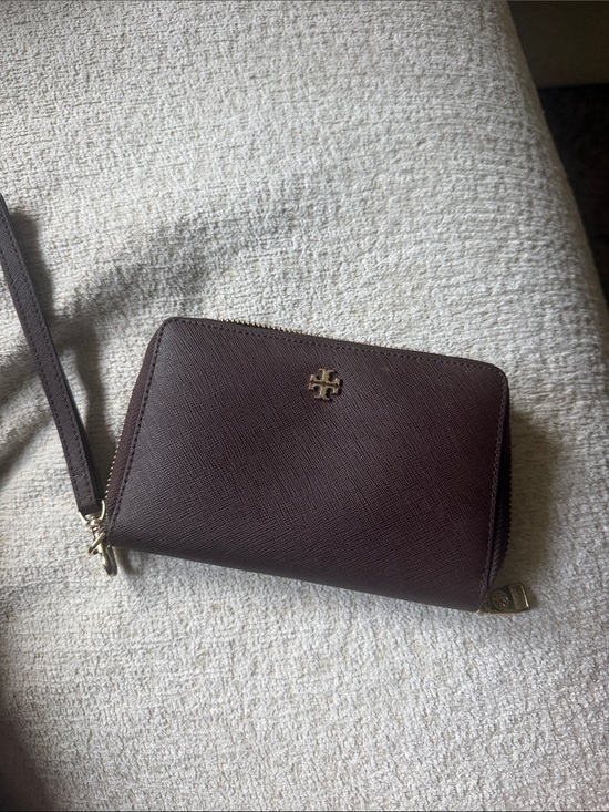 Tory Burch Handbags - Tory Burch Dark Brown Zip Wristlet with Logo